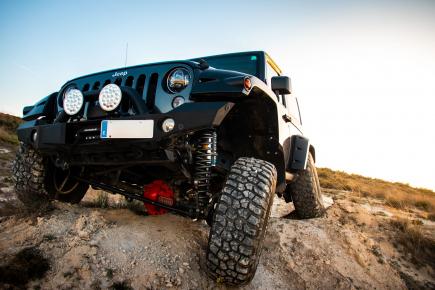 Jeep Wrangker JK Prerunner Big Foot